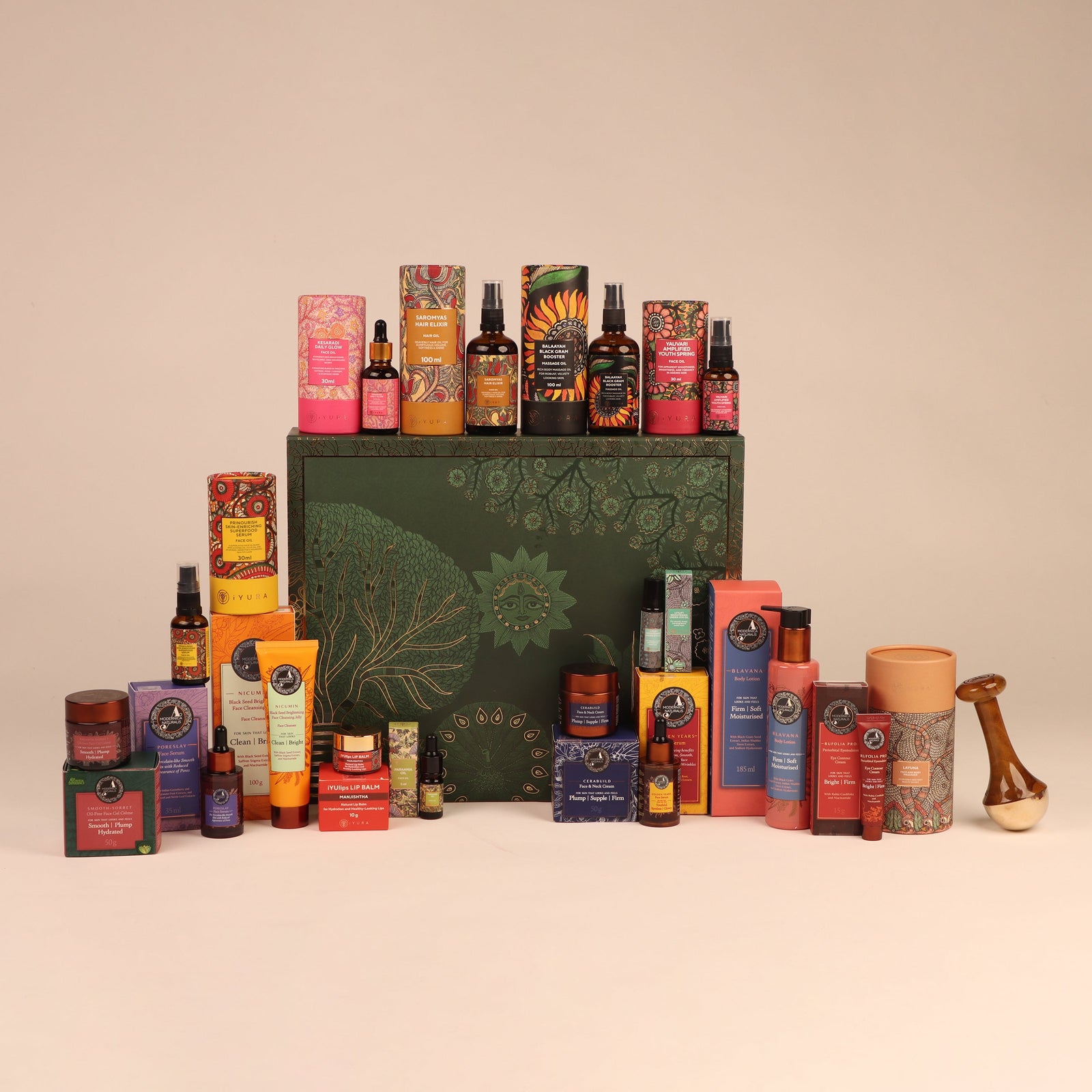 The Ayurveda Experience Treasure Box - 16 All-Time Bestsellers in a Bespoke Luxury Collector’s Box | Super Saver